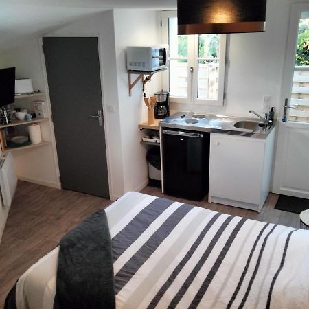 Logement Independant Avec Exterieur Privatif Et Cloture Batz-sur-Mer Buitenkant foto